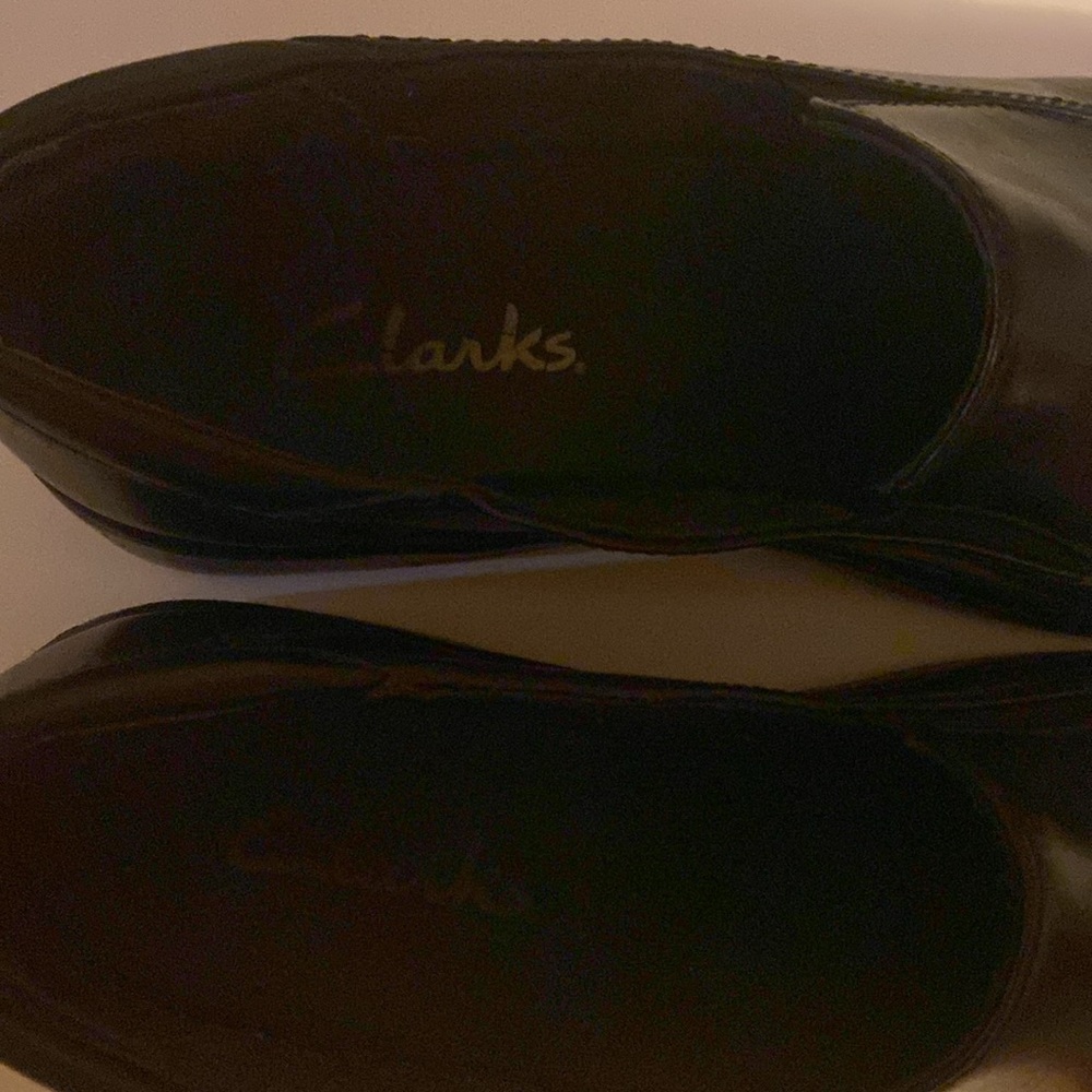 Clarks - Picture 4 of 6